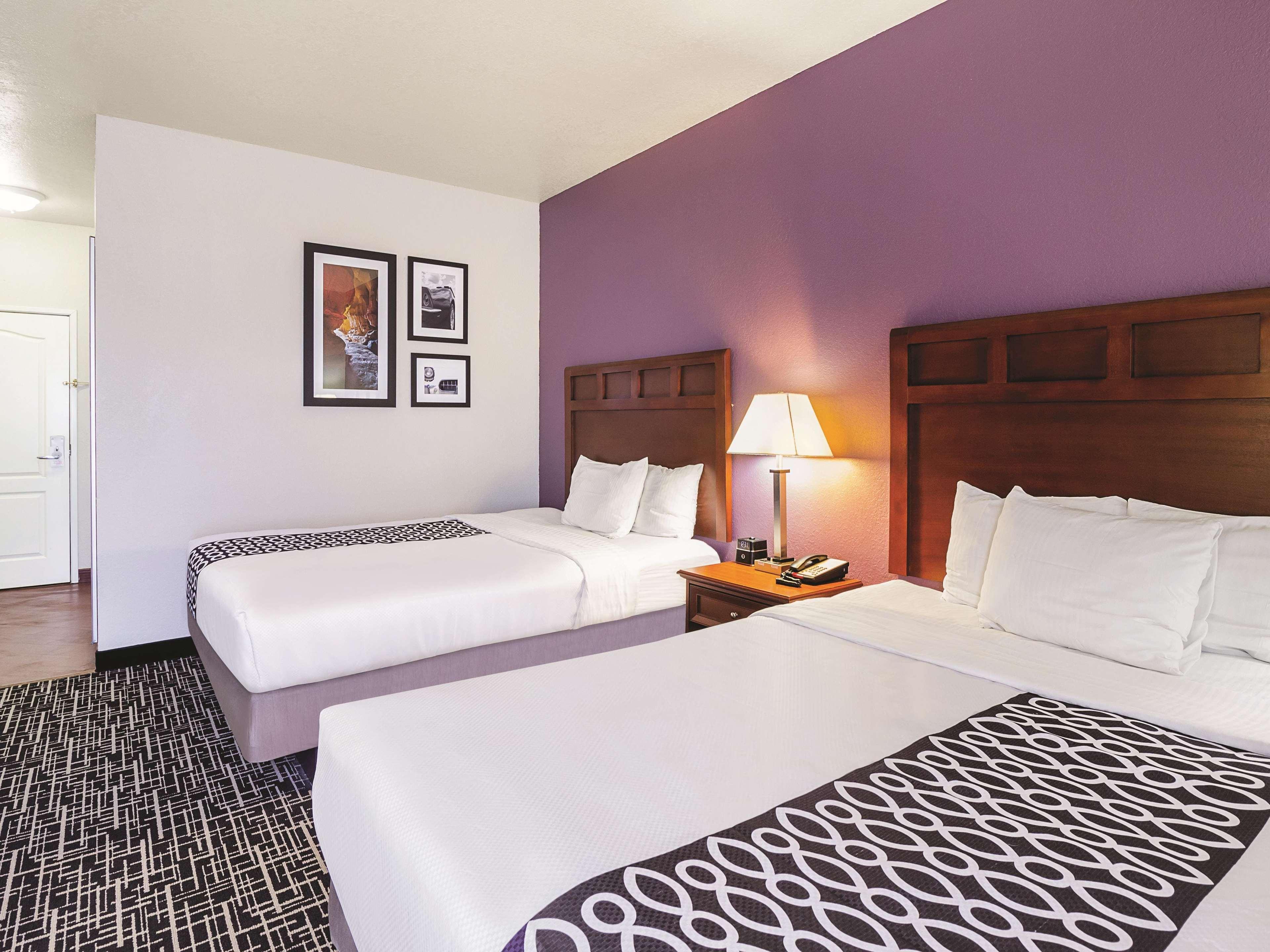 La Quinta By Wyndham Bowling Green Exterior photo